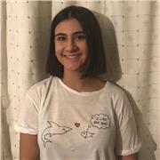 Profesora de Educación Primaria para niños de 6 a 12 años